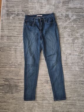 Levis Women's Dark Blue Slim Jeans